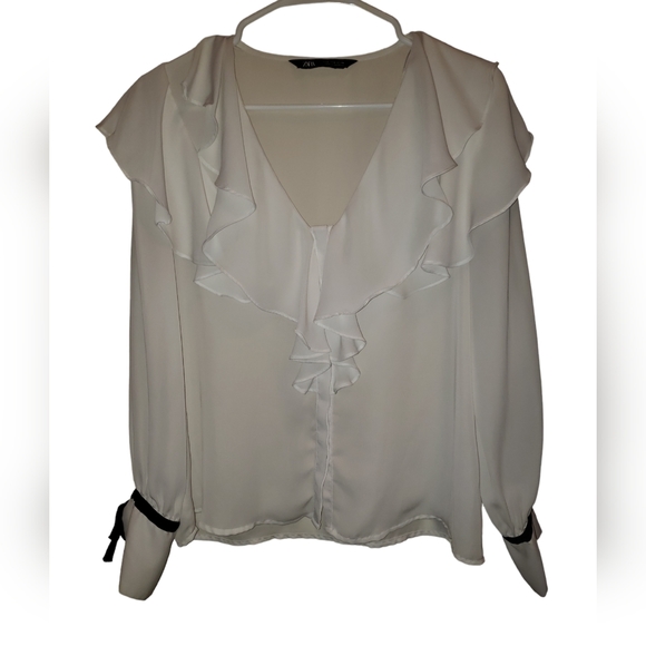 Zara Women Ivory Long Sleeve Blouse - Picture 9 of 10